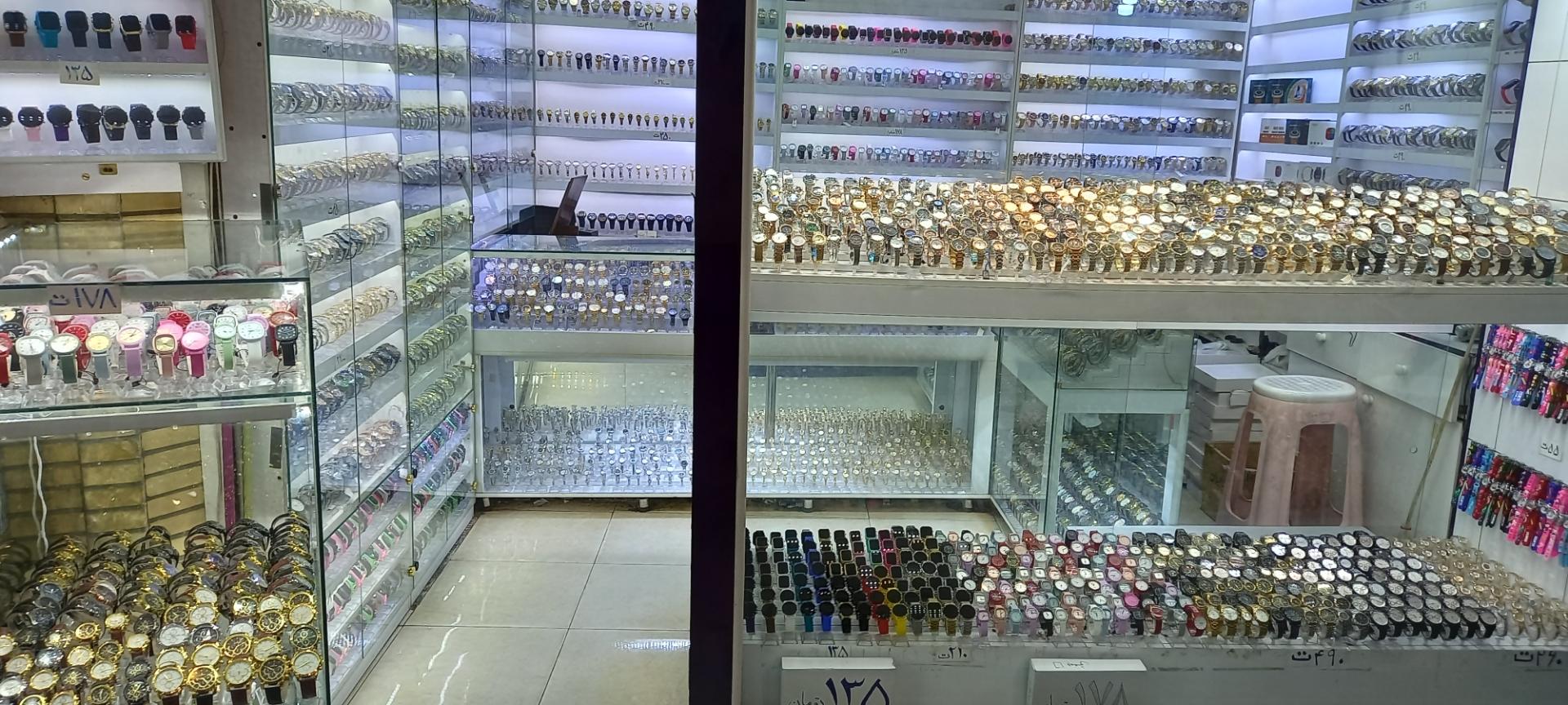 عکس فروشگاه ساعت بخشی نژاد
