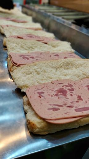 عکس ساندویچ سرد مزه طوری