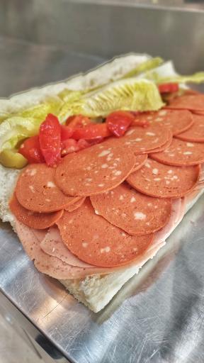 عکس ساندویچ سرد مزه طوری