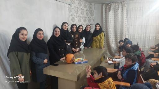 آکادمی تخصصی زبان های خارجه راه نو