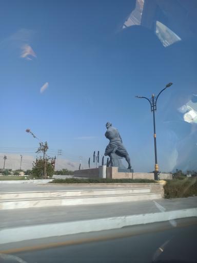 عکس میدان گردشگری