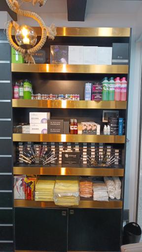 عکس فروشگاه لوازم تاتو رمپیج