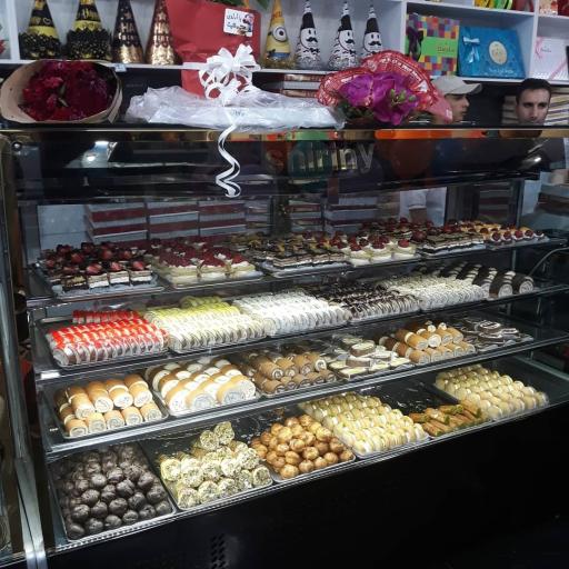 عکس قنادی کاج