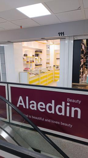 عکس فروشگاه لوازم تاتو رمپیج