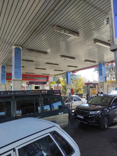 عکس پمپ بنزین