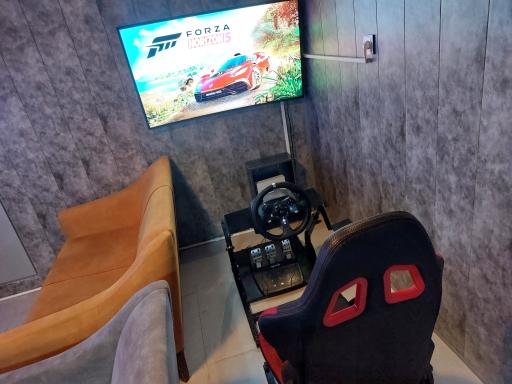 عکس فروشگاه و گیم نت Ps Plus