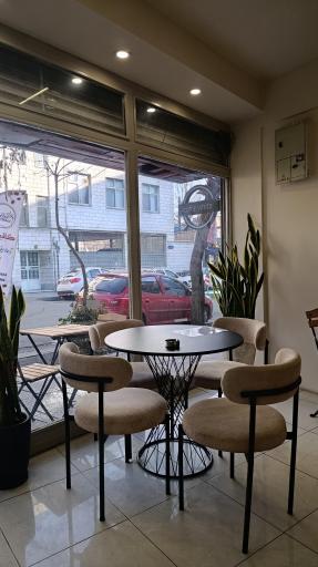 عکس کافه وایت