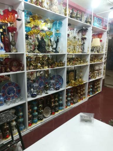 عکس آنتیک سرای ماندگار