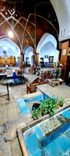 حمام تاریخی خان