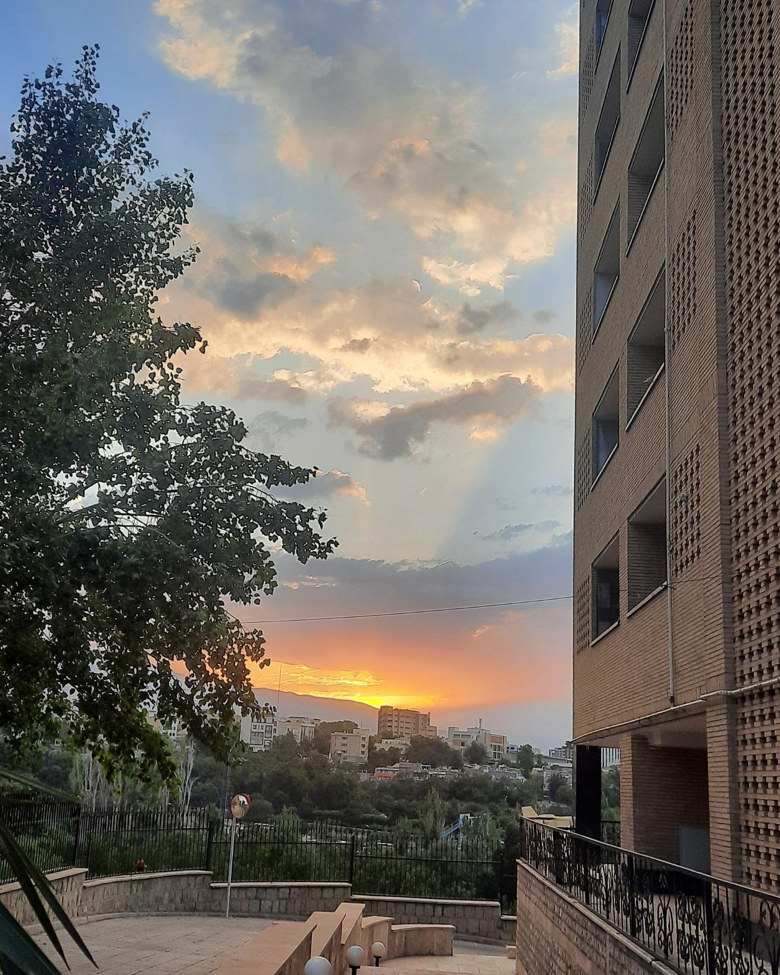 عکس اقامتگاه متأهلی دانشگاه امام صادق علیه السلام 