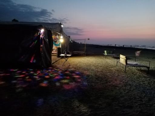 عکس کافه نیلوفر آبی