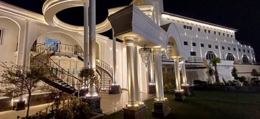 عکس عمارت کشتی