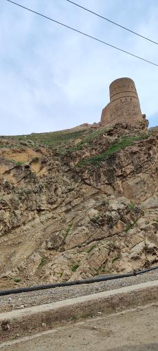 عکس قلعه و برج ارغونشاه