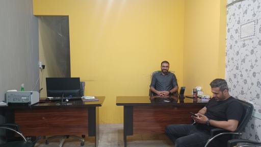 عکس مشاور املاک عمارت