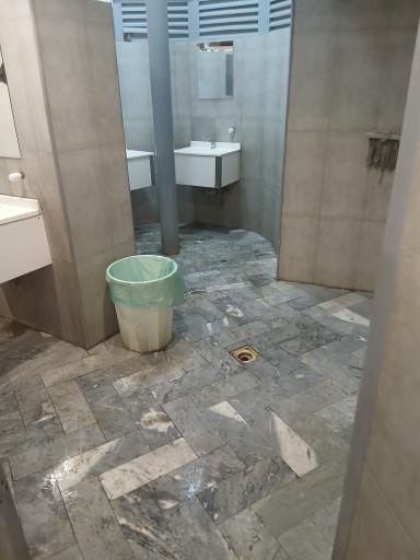 عکس سرویس بهداشتی