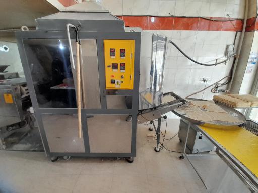 نانوایی لواش قائم