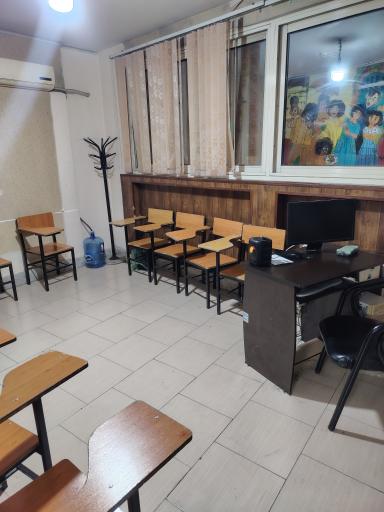 عکس آموزشگاه زبان اردیبهشت