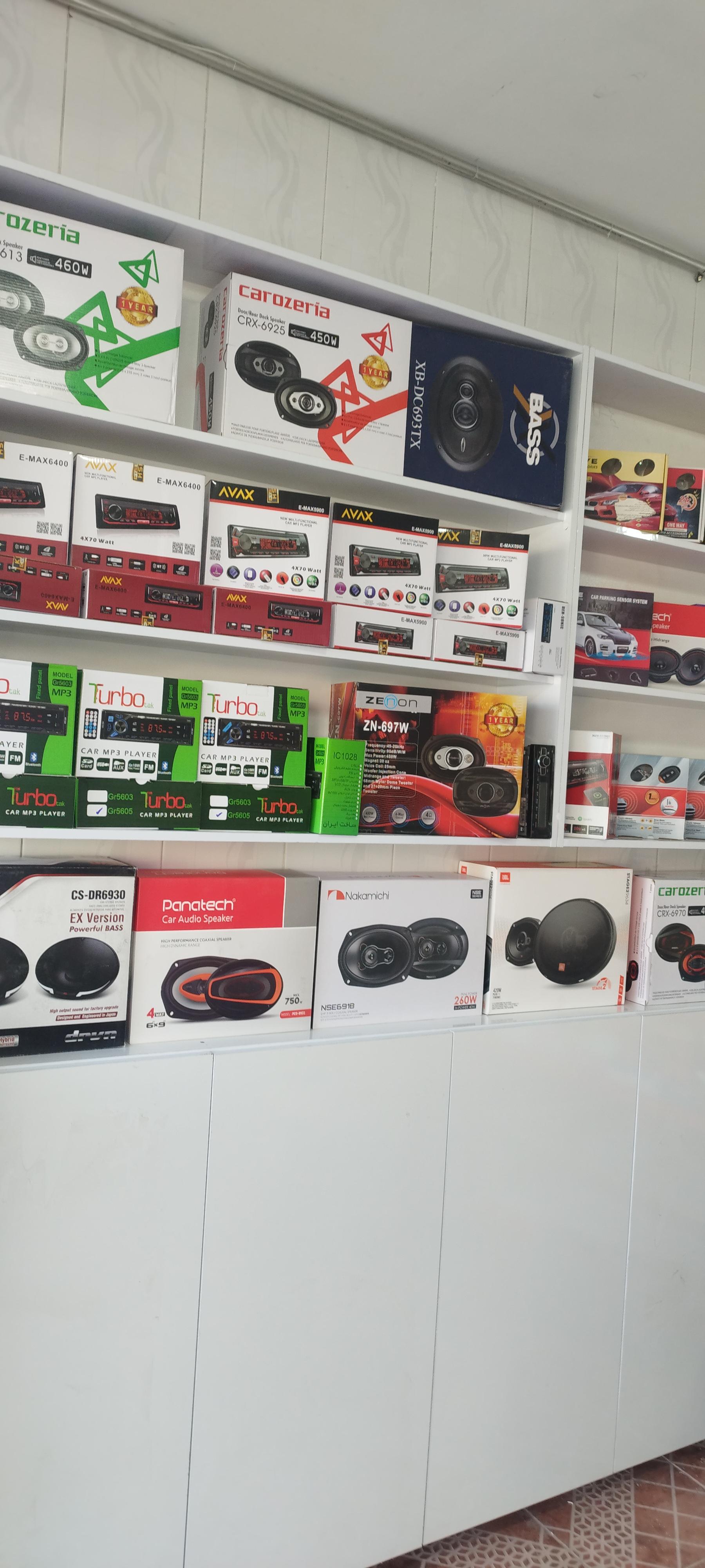 عکس خدمات دزدگیر و دوربین