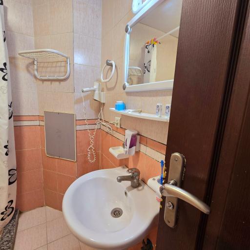 عکس هتل عرش نوشهر