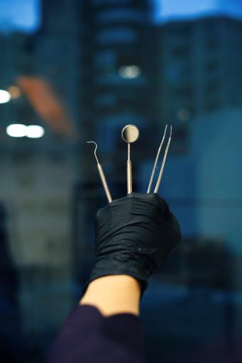 عکس دندان پزشکی دکتر فرید اشرفی