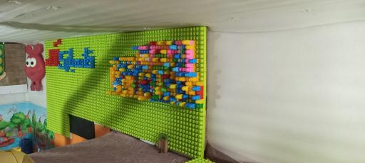 عکس مهد کودک و خانه بازی آلاله