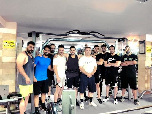 عکس باشگاه بدنسازی کشاورز