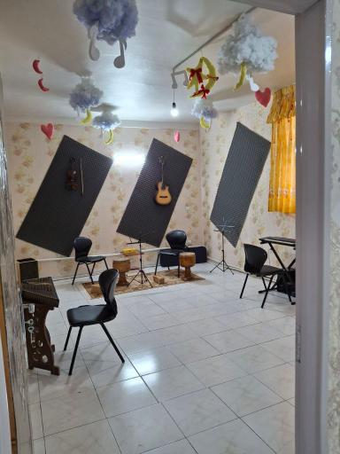 عکس آموزشگاه موسیقی خراشادی 