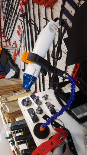 عکس صافکاری پی دی ار PDR مرکز تخصصی لمس جادویی Mtc