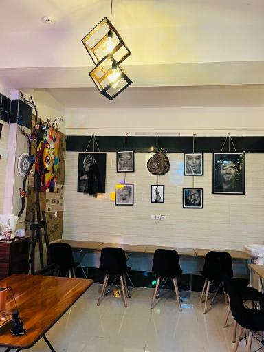 عکس گالری هنر عدلی