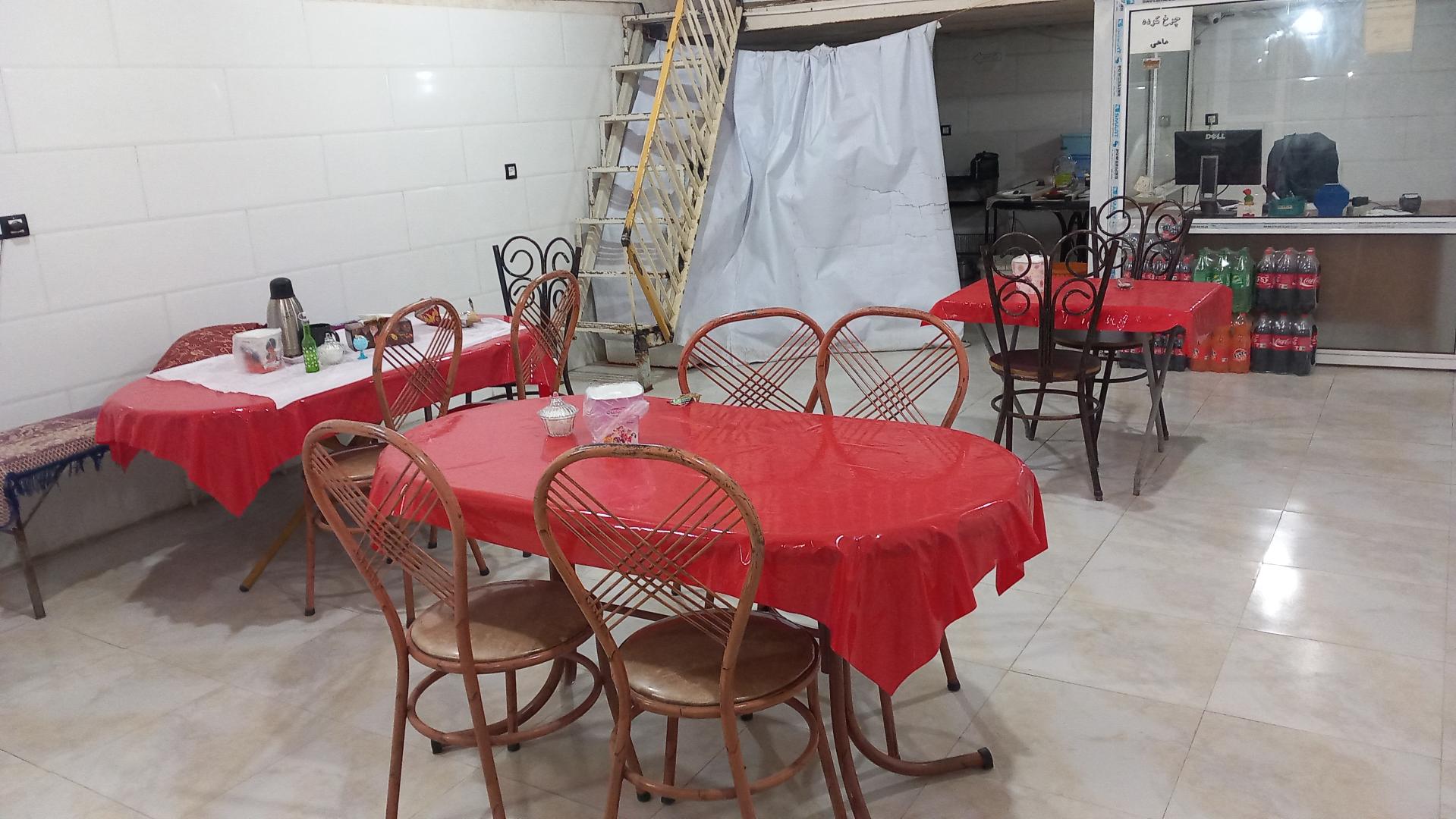 عکس رستوران ماهی مرتضی