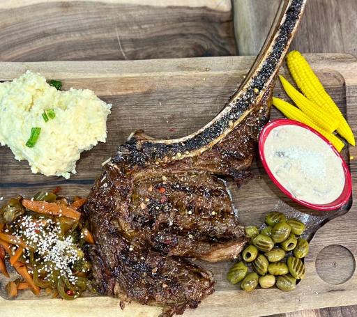 عکس خانه استیک و برگر گالووی 