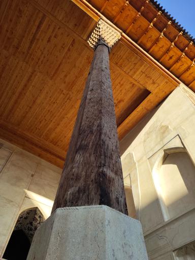 عکس دیوانخانه وکیل