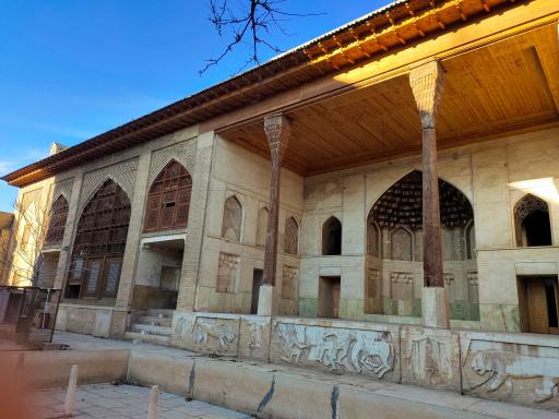 عکس دیوانخانه وکیل