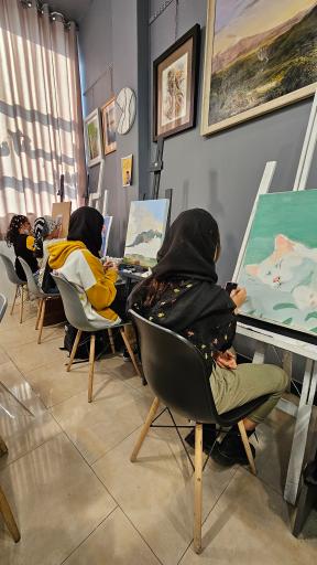 عکس آموزشگاه طراحی و نقاشی آنا
