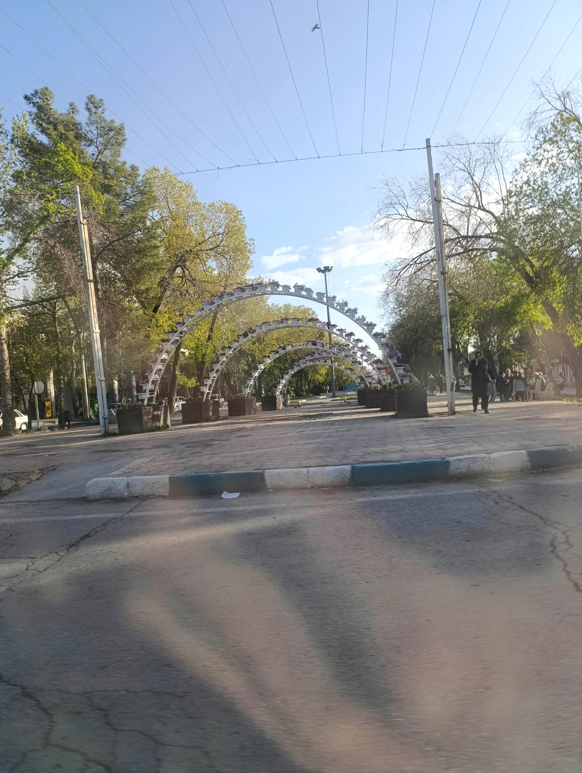 عکس بلوار طاق بستان