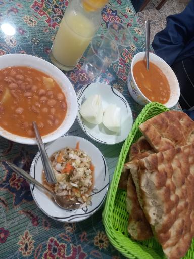 عکس غذاخوری خانگی ندائی