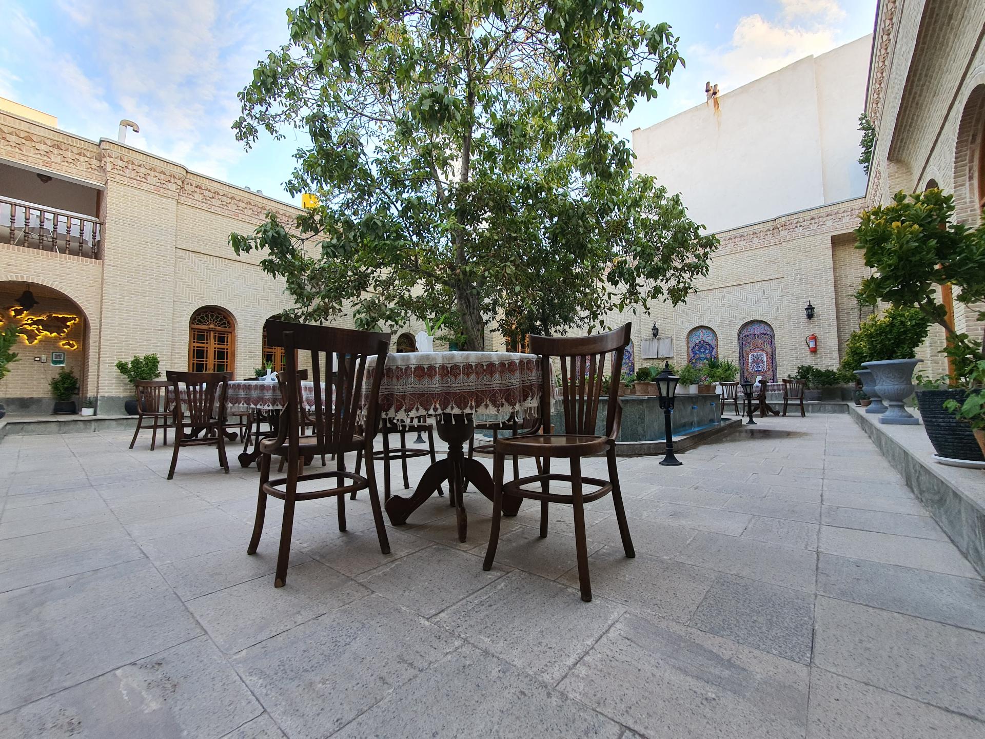 عکس بوتیک هتل زنجان