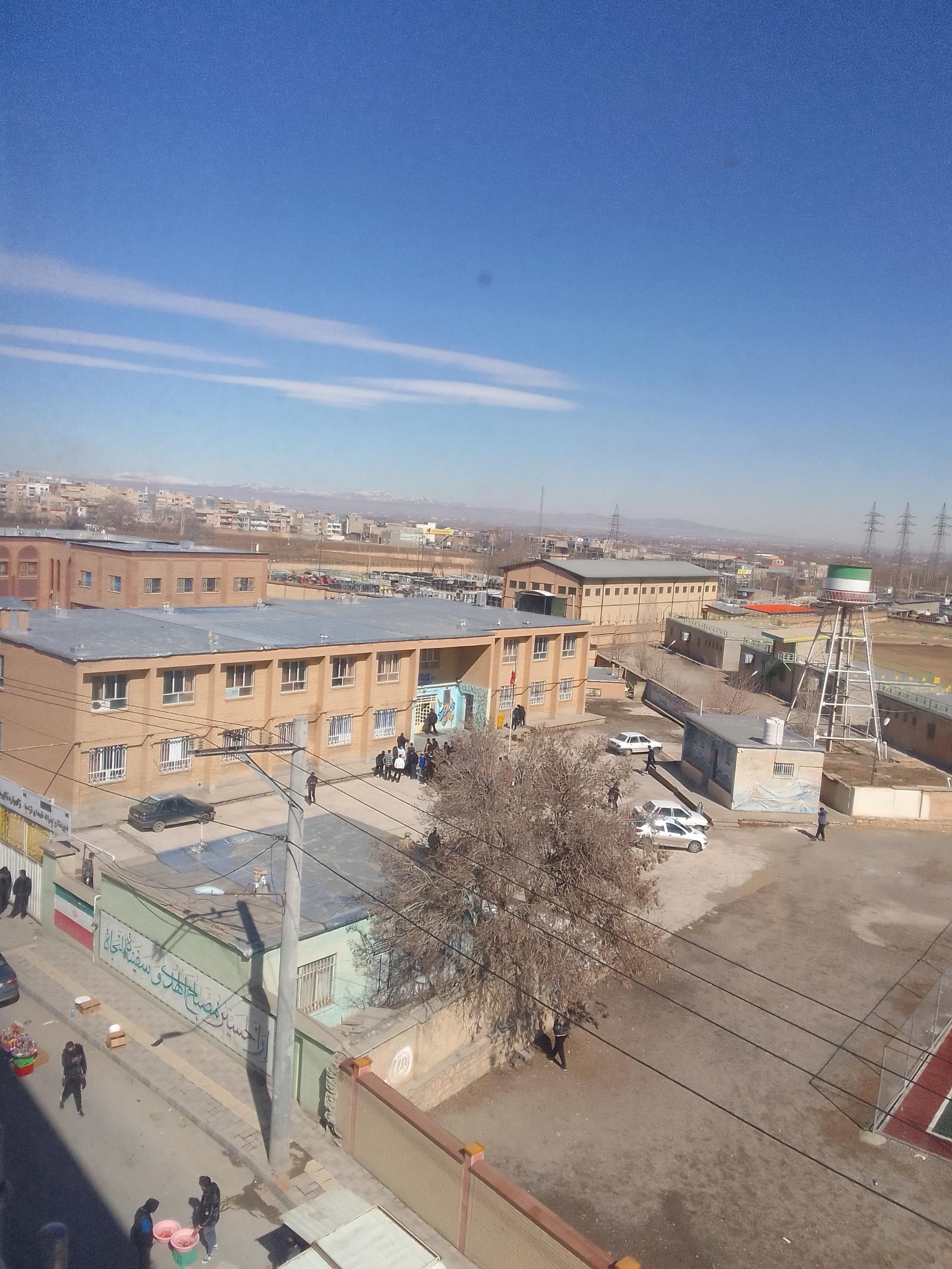 عکس دبیرستان نزاجا