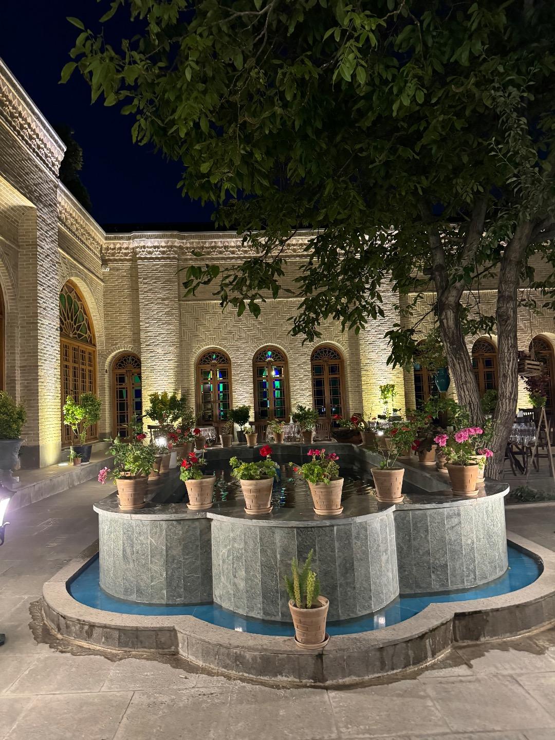 عکس بوتیک هتل زنجان