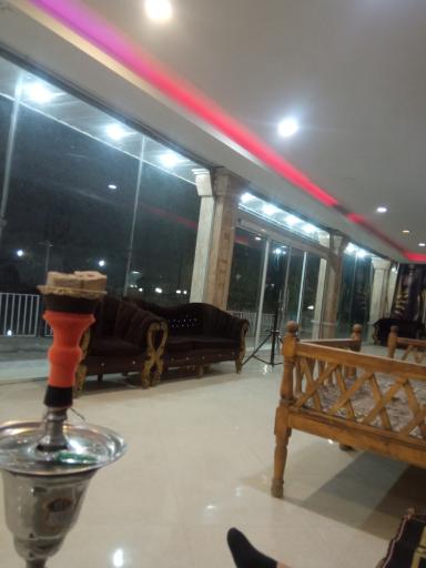 عکس کافه تنقلات دورهمی