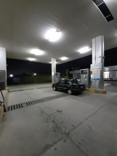 عکس پمپ گاز CNG