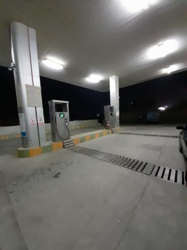 عکس پمپ گاز CNG