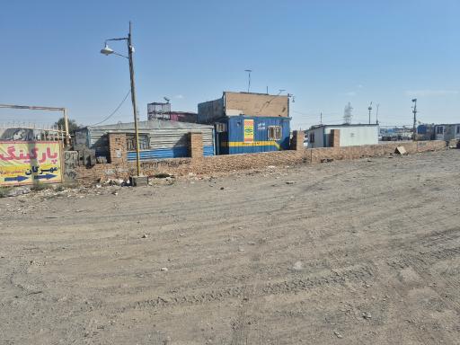 عکس پارکینگ شبانه روزی مهرگان