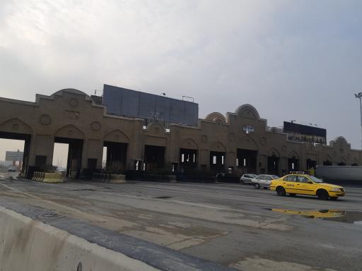 عکس پارکینگ شبانه روزی شهید حاج قاسم سلیمانی 