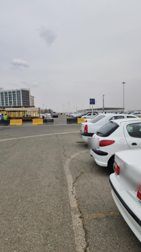 عکس پارکینگ 3 فرودگاه امام خمینی