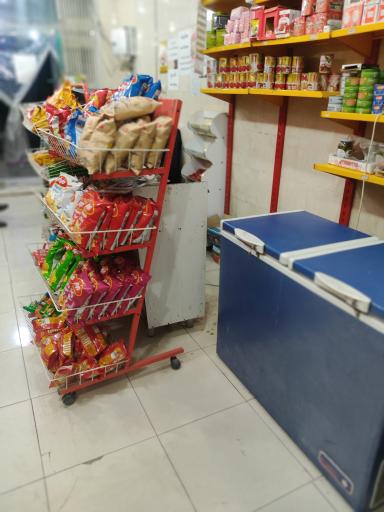 عکس فروشگاه مواد غذایی صاحب الزمان