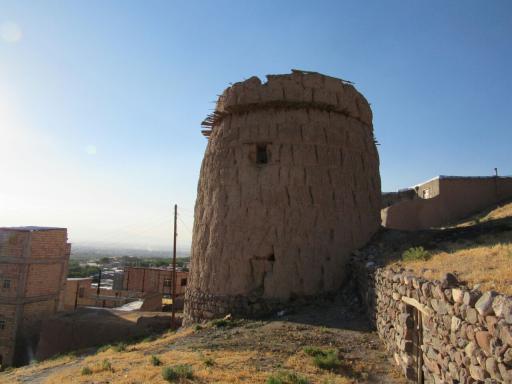 عکس برج تاریخی خلجان