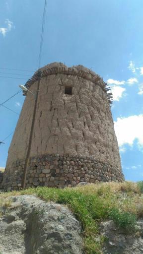 عکس برج تاریخی خلجان