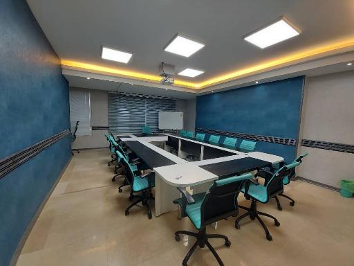 عکس آیکیو آفیس ۱ (اجاره فضای آموزشی و اتاق کنفرانس)