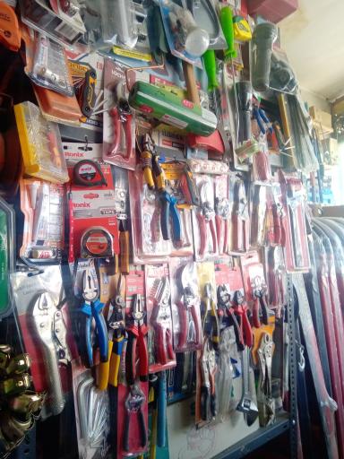 عکس رنگ و ابزار امیرکبیر